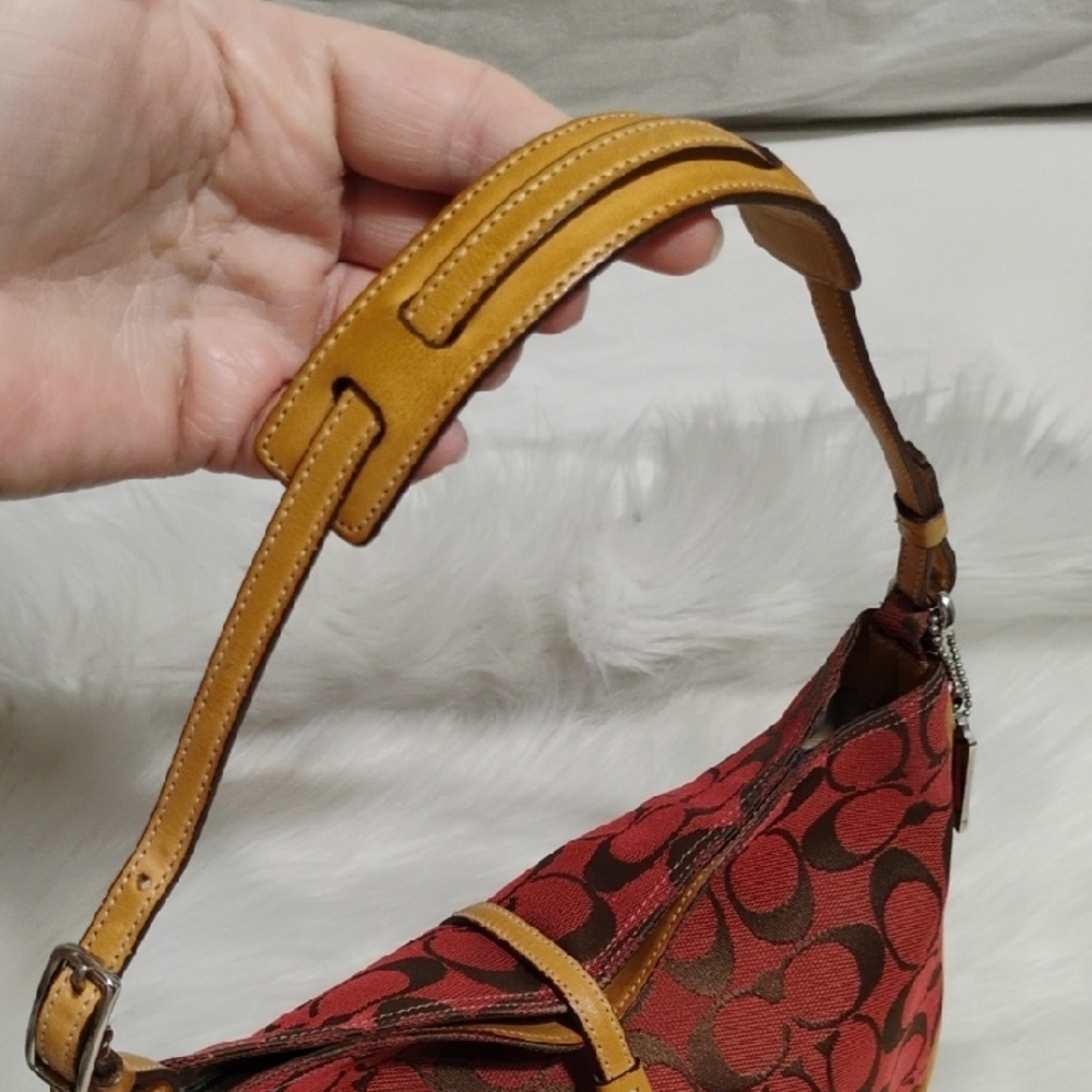 SALE! Coach Hamilton Y2K Red/Tan Hobo Signature Shoulder Bag - Picture 9 of 14